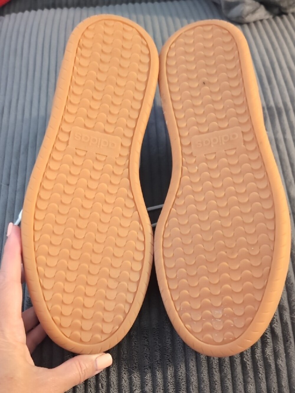 adidas Men's Barreda Sneakers - Picture 4 of 5